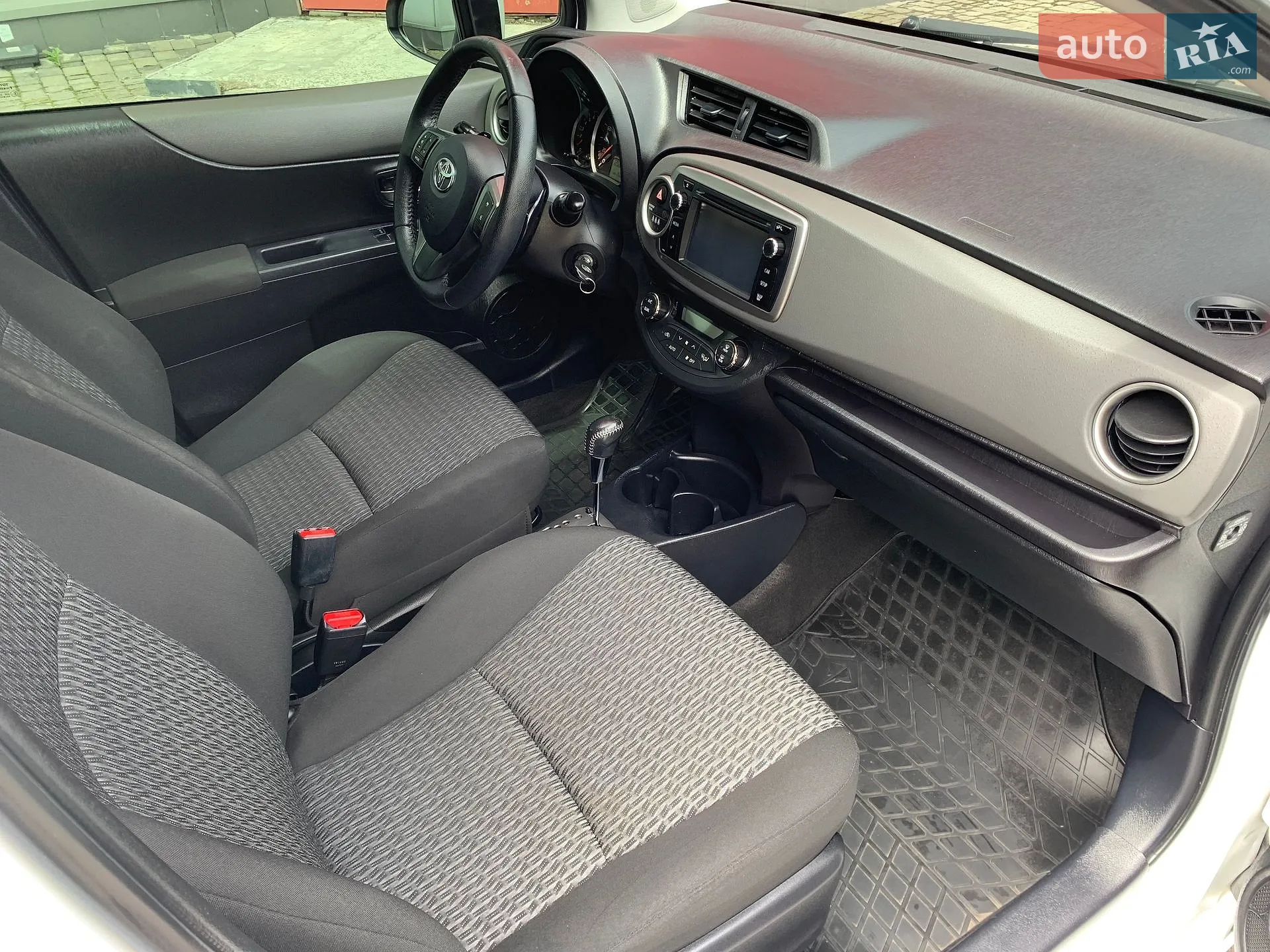 2014 Toyota Yaris - мініатюра 79