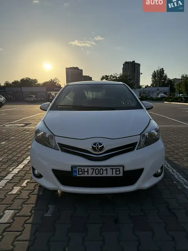 Toyota Yaris 2013 VIN VNKKJ0D320A176916 фото оголошення 11 з 49