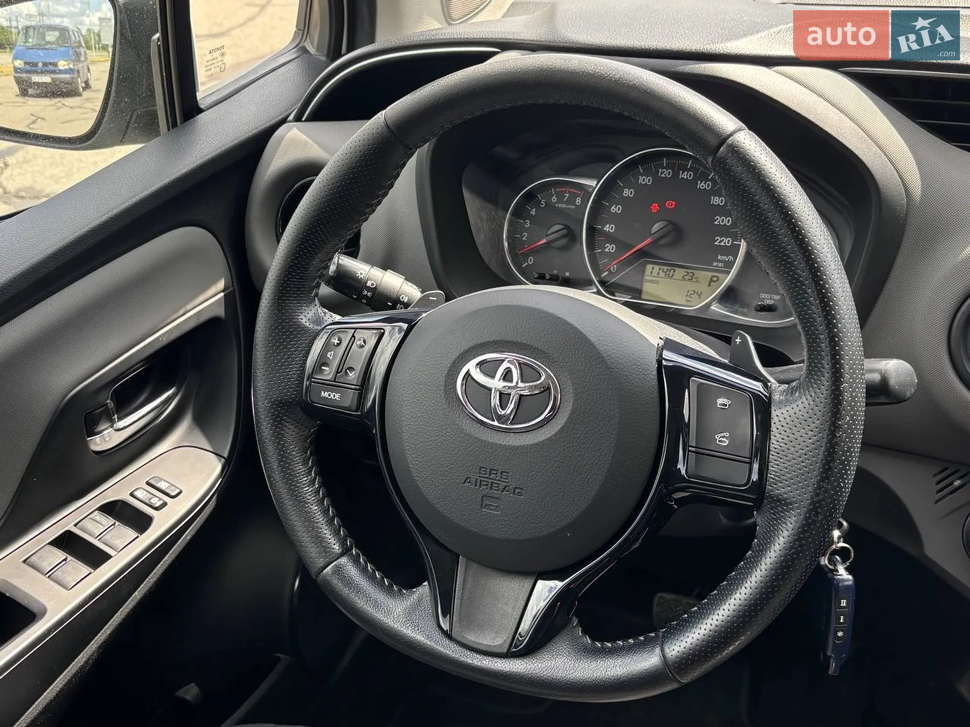 2015 Toyota Yaris - мініатюра 6