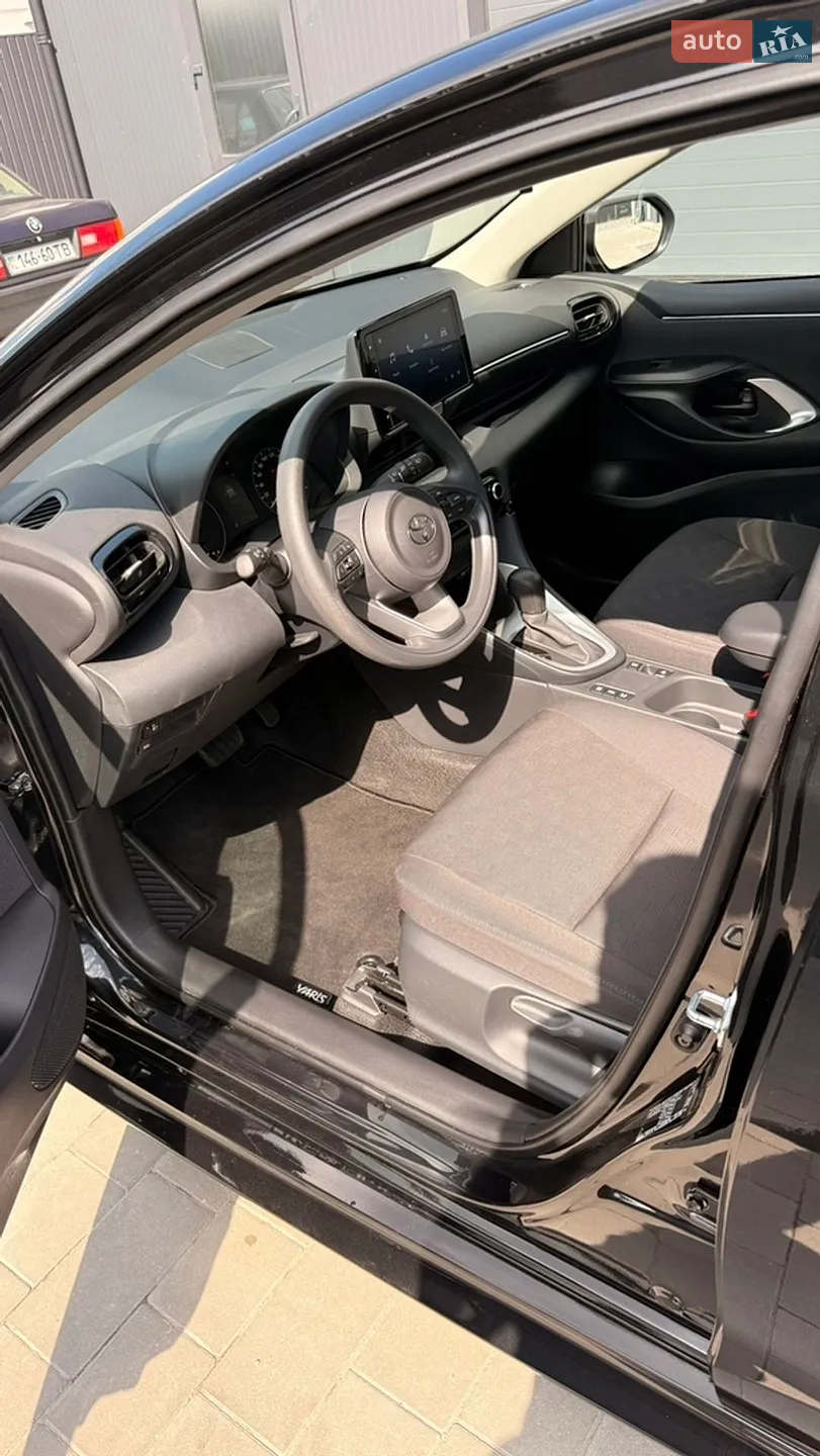 2025 Toyota Yaris - мініатюра 12