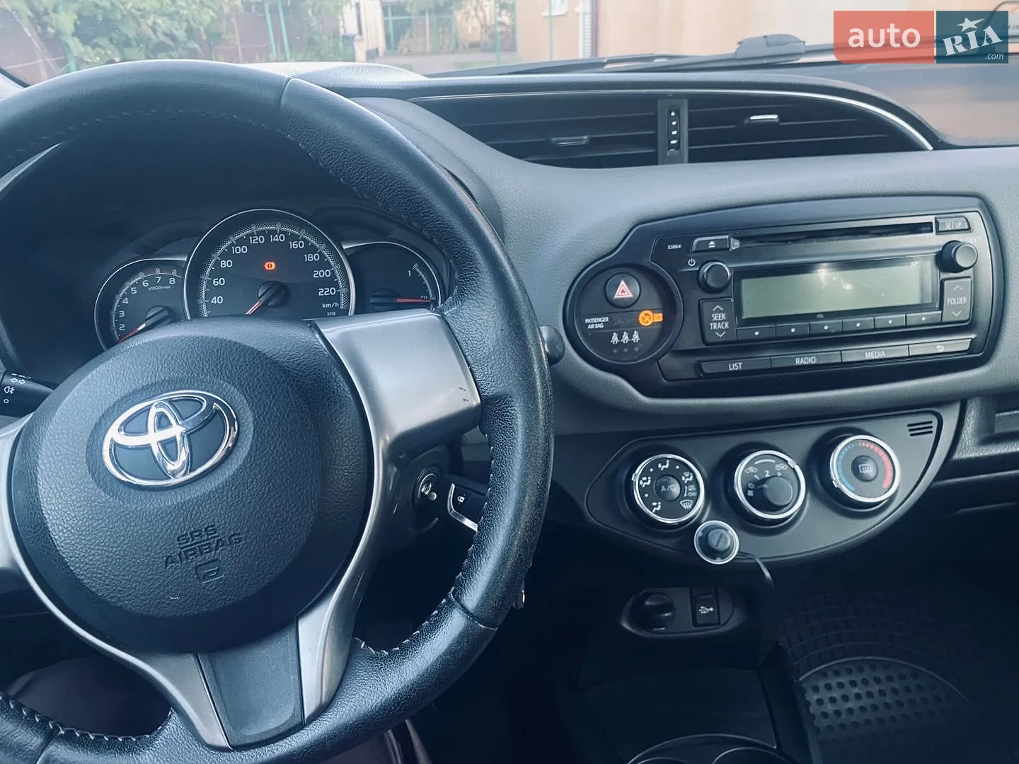 2015 Toyota Yaris - мініатюра 5