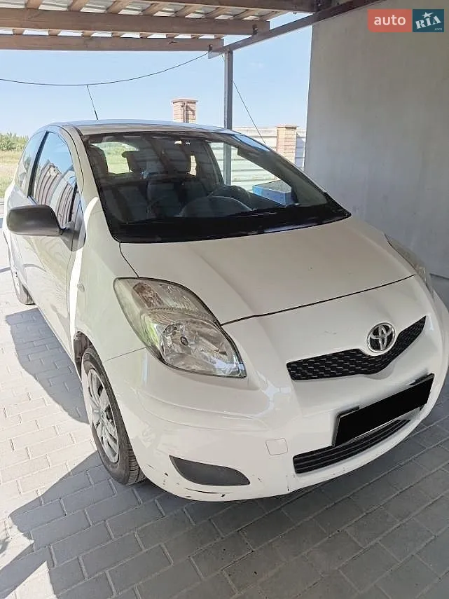 2012 Toyota Yaris - мініатюра 12