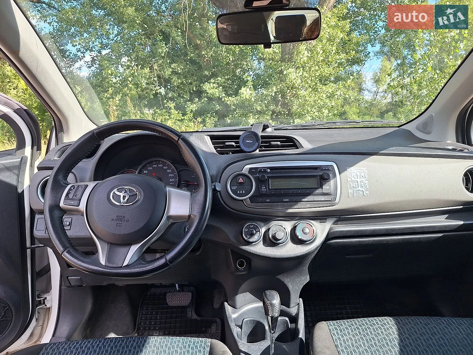 2012 Toyota Yaris - мініатюра 7