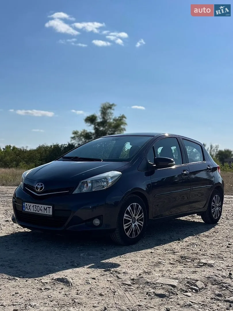 2012 Toyota Yaris - мініатюра 3