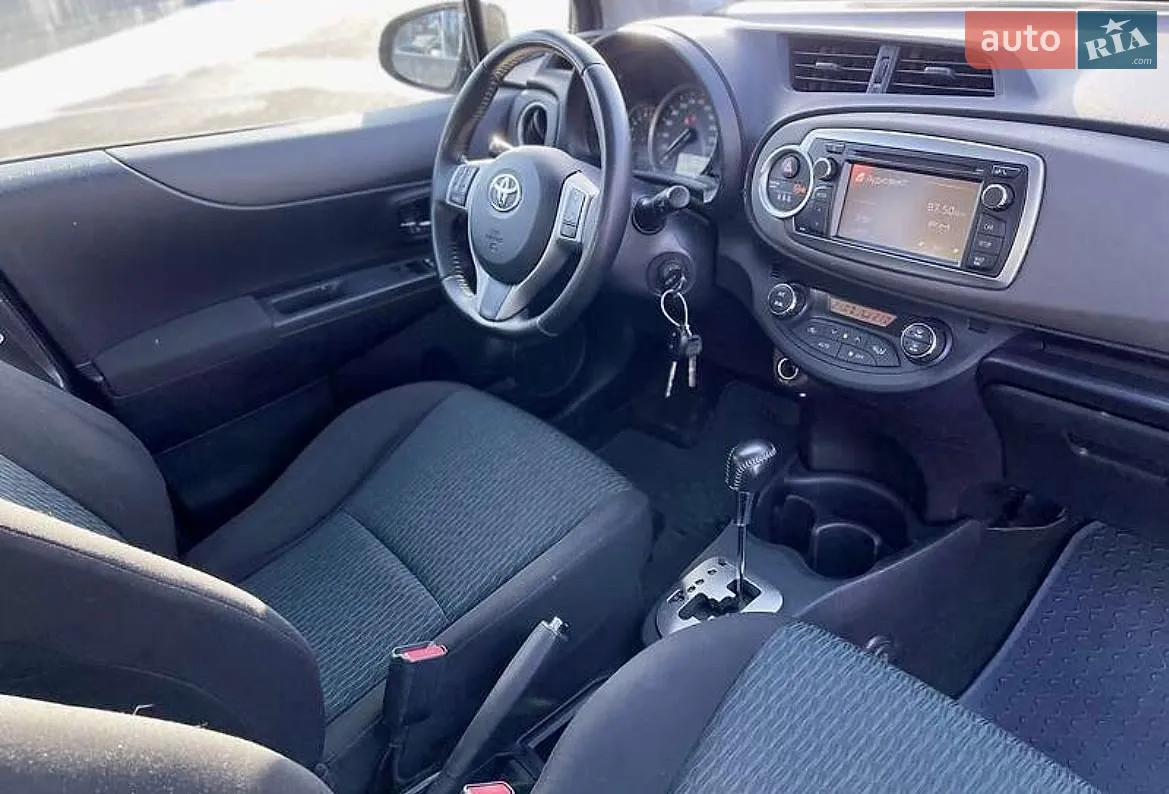 2012 Toyota Yaris - мініатюра 13