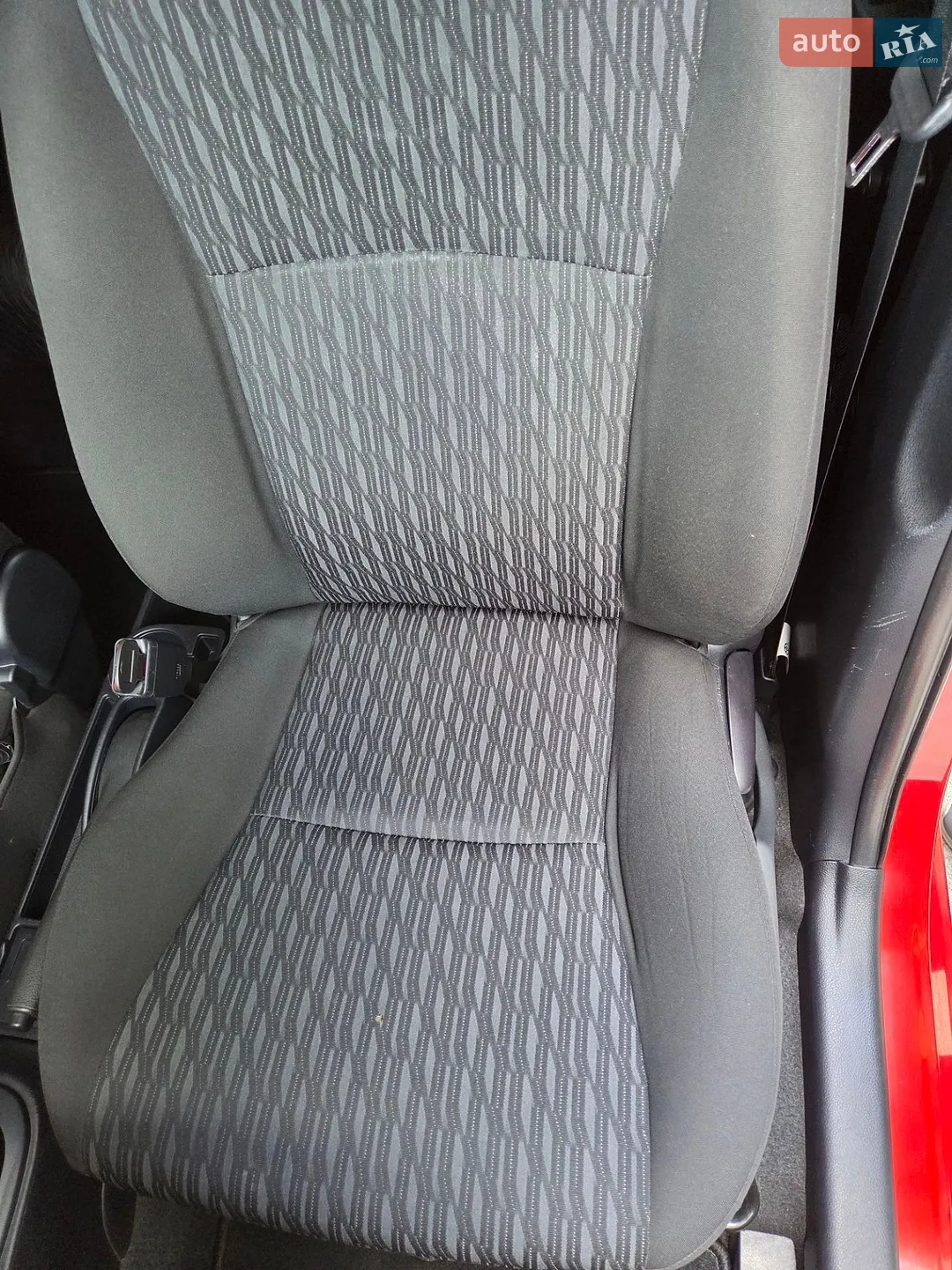 2012 Toyota Yaris - мініатюра 19