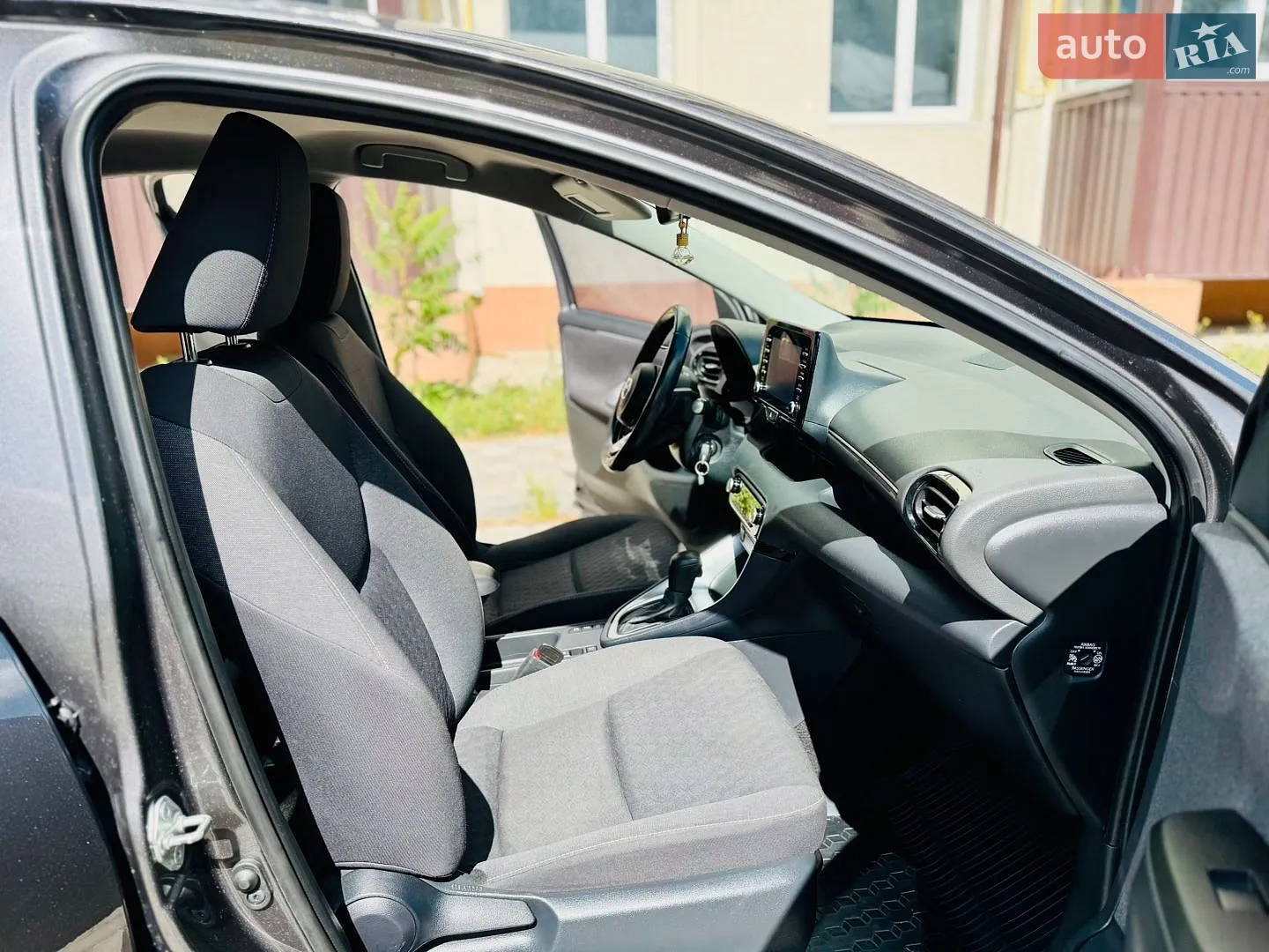 2021 Toyota Yaris - мініатюра 14