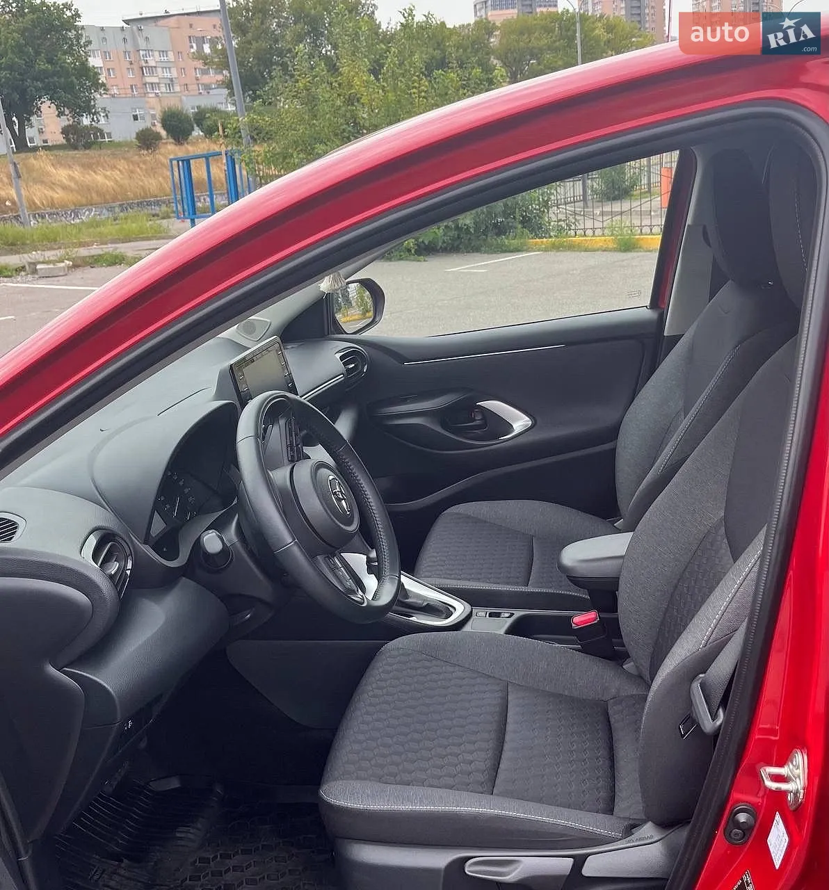 2022 Toyota Yaris - мініатюра 14