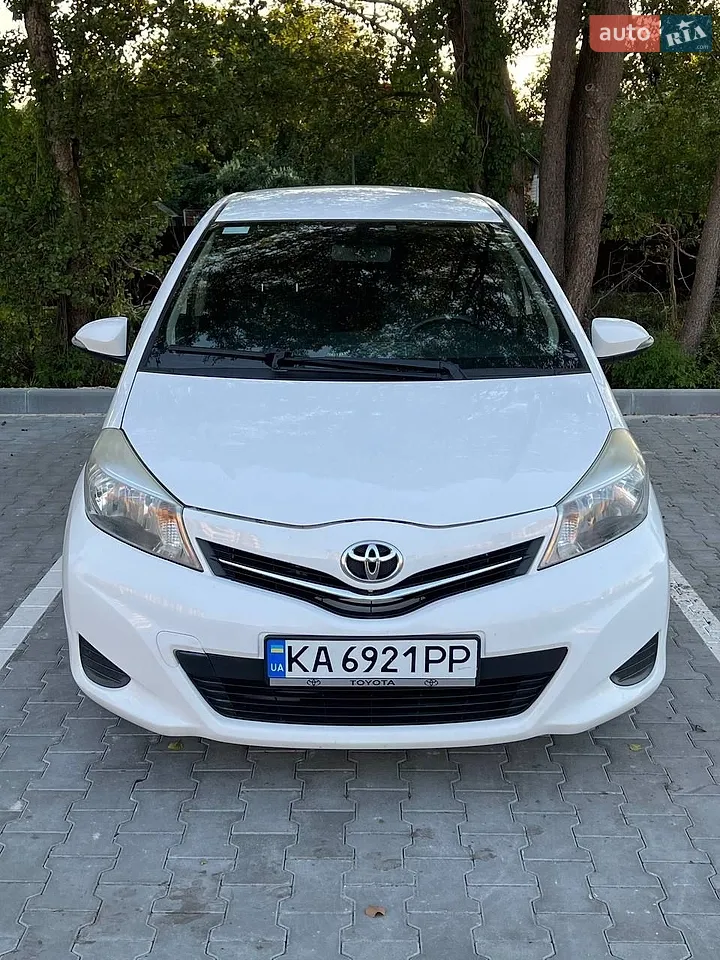 2013 Toyota Yaris - мініатюра 25
