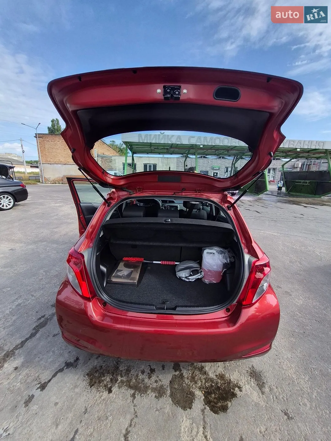 2012 Toyota Yaris - мініатюра 13