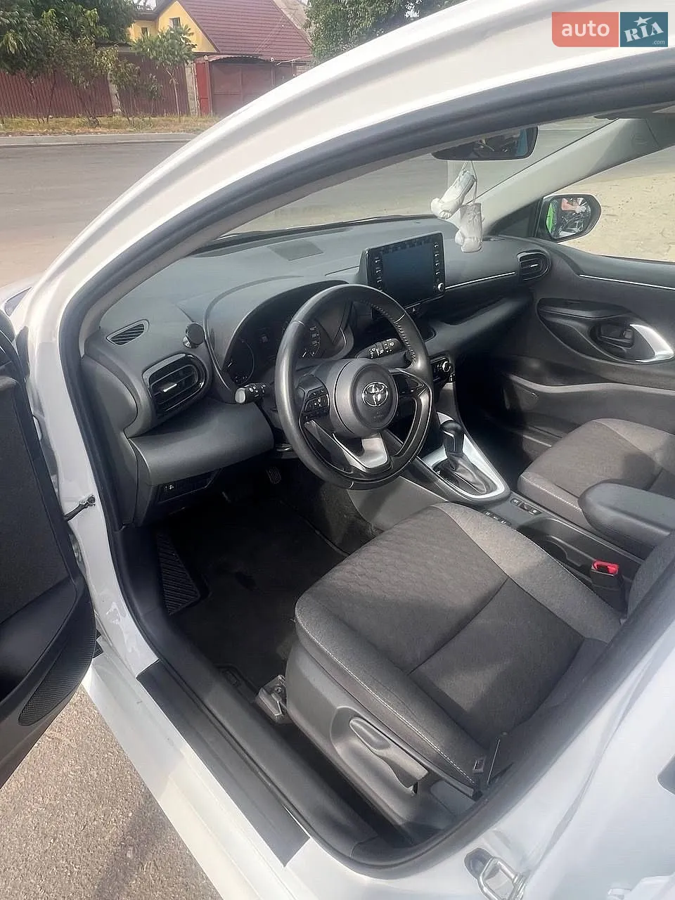 2021 Toyota Yaris - мініатюра 7