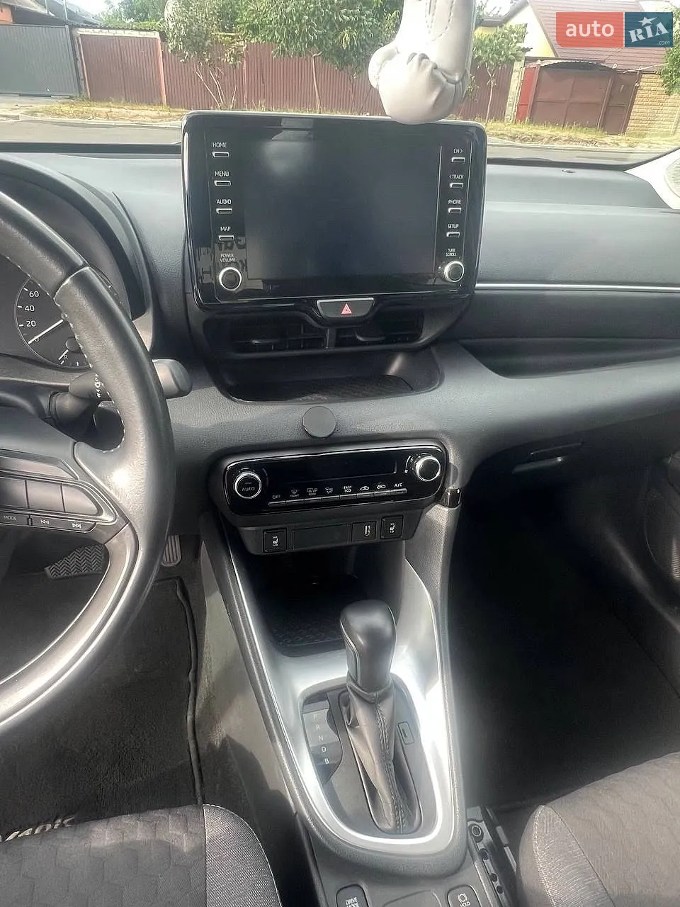 2021 Toyota Yaris - мініатюра 11