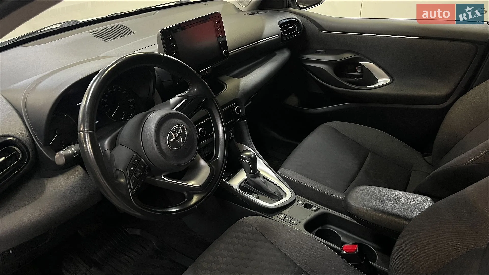 2021 Toyota Yaris - мініатюра 10