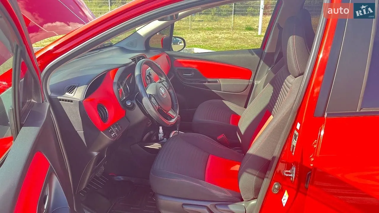 2015 Toyota Yaris - мініатюра 17