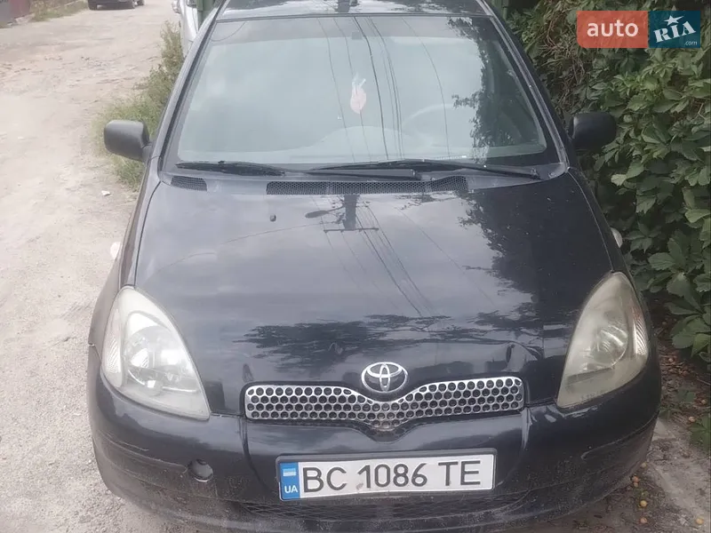 Toyota Yaris 1999