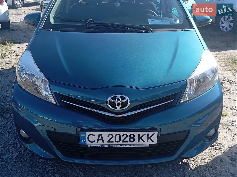 Toyota Yaris 2012