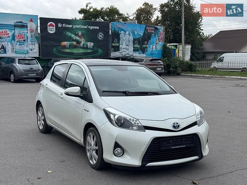 Toyota Yaris 2012
