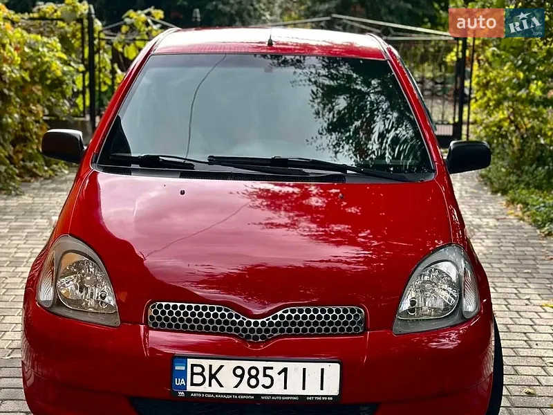 Toyota Yaris 2001