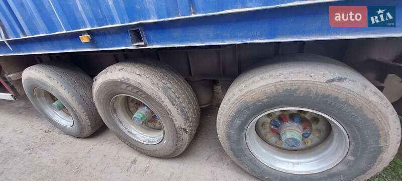 Зерновоз - полуприцеп TR-AX S533 WAT 2002 в Баштанке