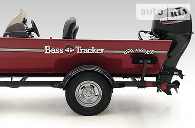 Катер Tracker Bass 2021 в Днепре