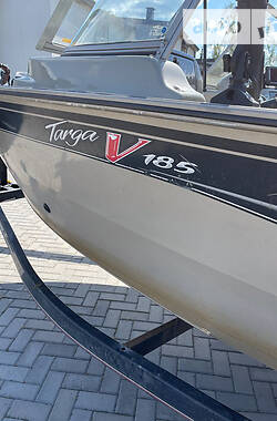 Катер Tracker Targa 2008 в Києві