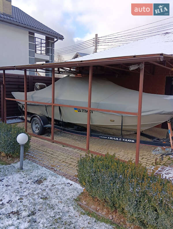 Катер Tracker Targa 2007 в Киеве фото 2 Катер Tracker Targa 2007 в Киеве