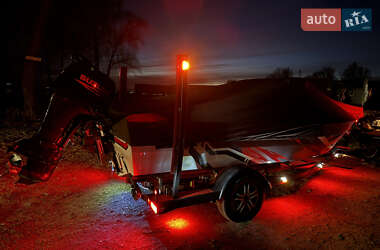 Лодка Tracker Targa 2006 в 