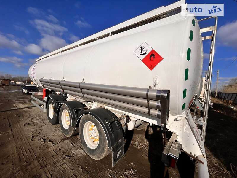 Цистерна напівпричіп Trailor S343 1991 в Києві
