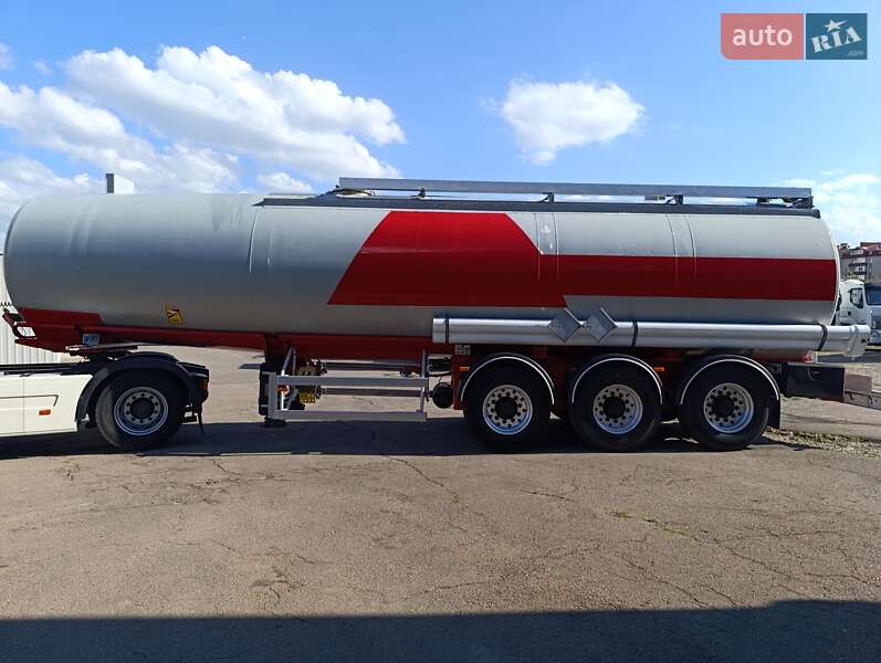 Цистерна полуприцеп Trailor S363EL 1999 в Ровно фото 9 Цистерна полуприцеп Trailor S363EL 1999 в Ровно