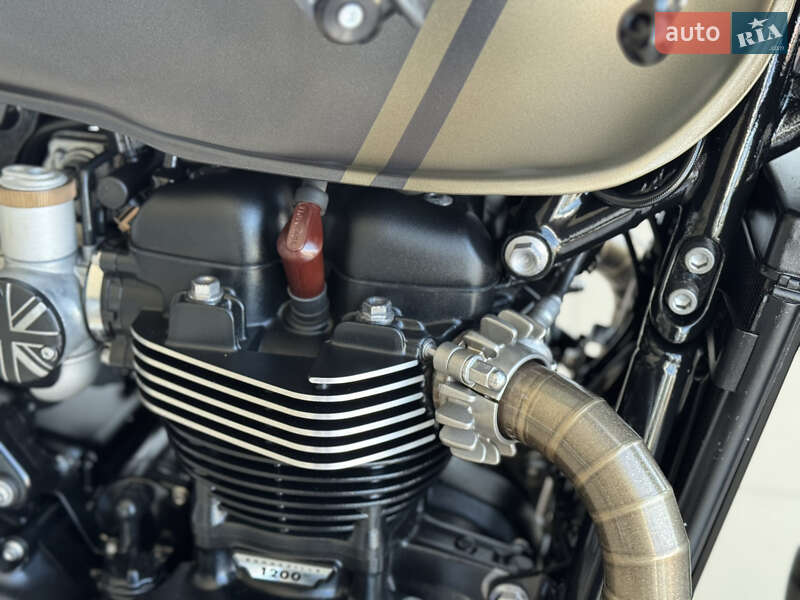 Мотоцикл Кастом Triumph Bobber 2022 в Києві фото 39 Мотоцикл Кастом Triumph Bobber 2022 в Києві
