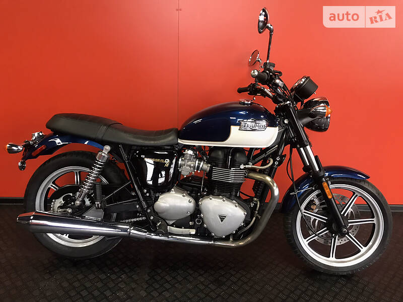 Мотоцикл Классик Triumph Bonneville 2010 в Киеве