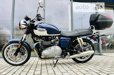 Мотоцикл Без обтікачів (Naked bike) Triumph Bonneville 2011 в Рівному