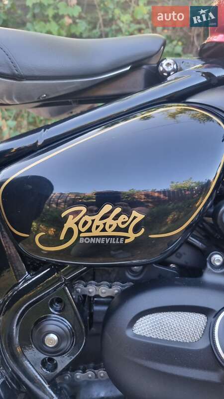 Боббер Triumph Bonneville 2022 в Вышгороде