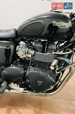Мотоцикл Классик Triumph Bonneville 2010 в Киеве