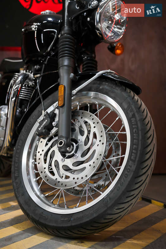 Мотоцикл Классик Triumph Bonneville 2013 в Днепре фото 15 Мотоцикл Классик Triumph Bonneville 2013 в Днепре