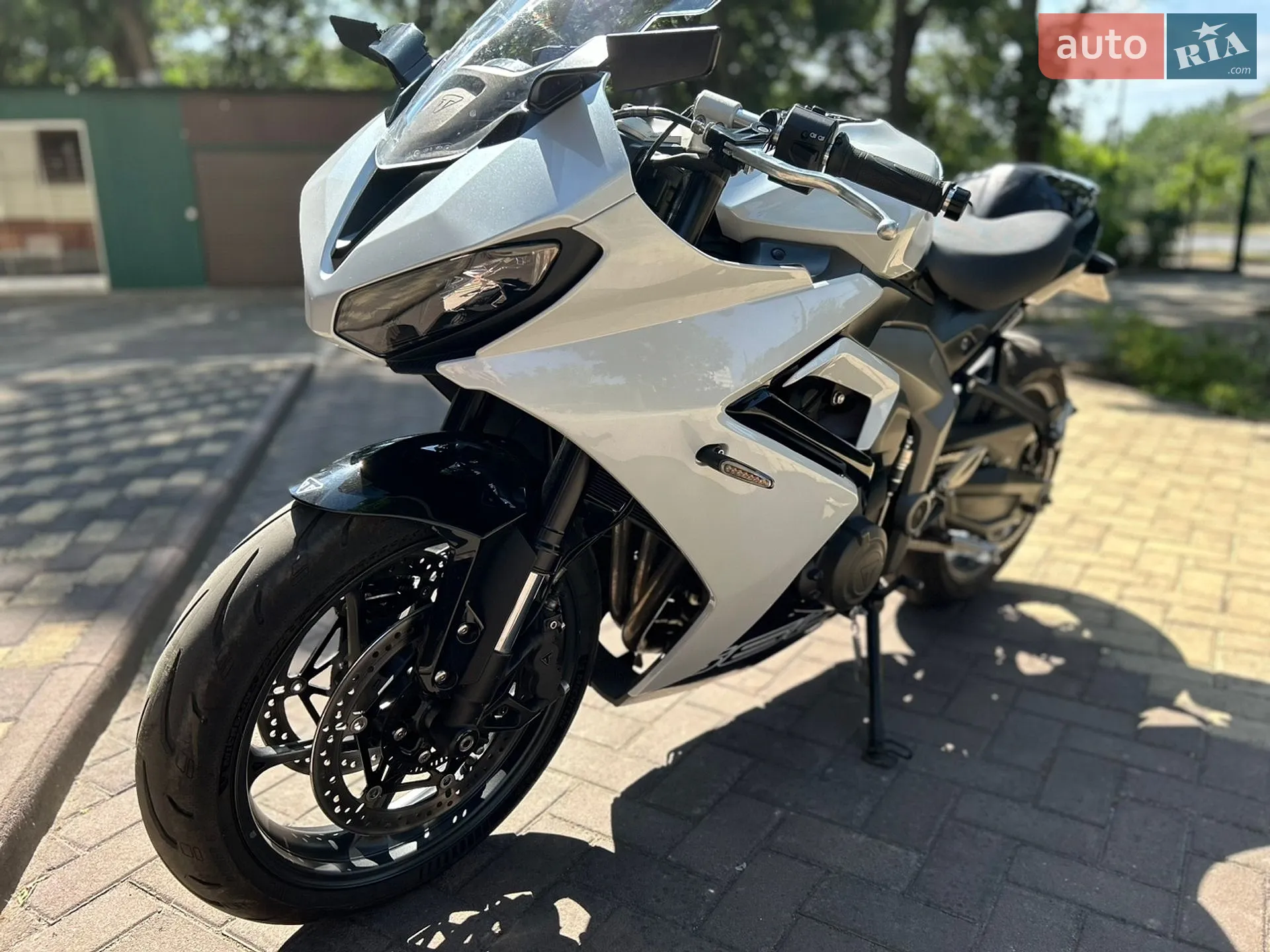 TRIUMPH DAYTONA 660 2024 VIN SMTL23UF7STBW5959 фото оголошення 7 з 12
