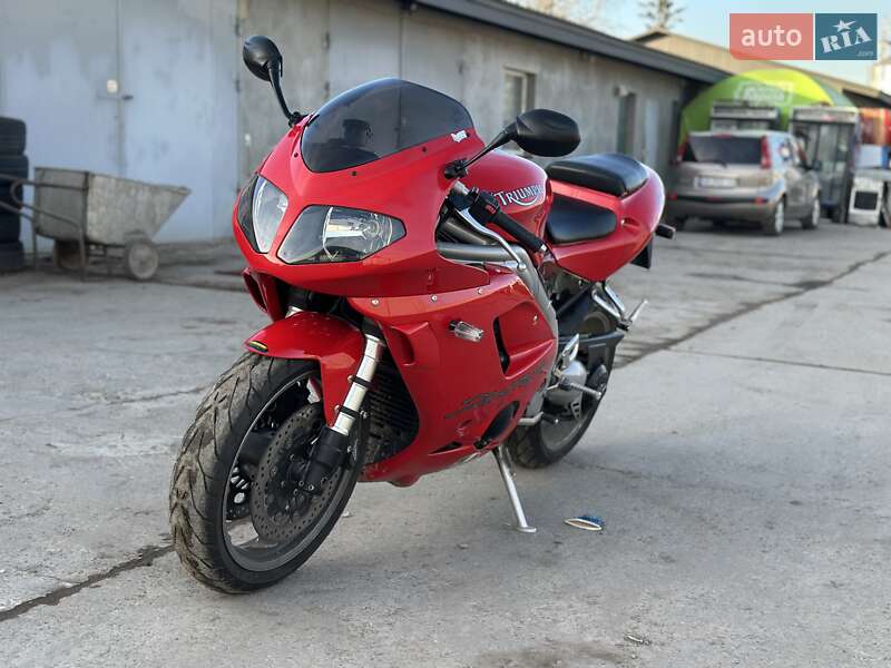 Мотоцикл Багатоцільовий (All-round) Triumph Daytona 2004 в Вінниці