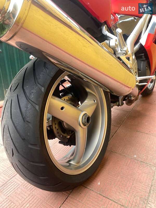 Мотоцикл Многоцелевой (All-round) Triumph Daytona 2004 в Киеве
