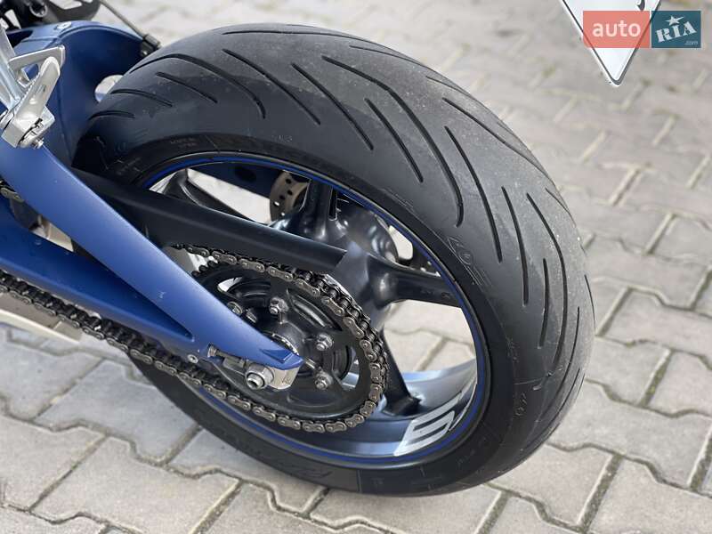 Спортбайк Triumph Daytona 2010 в Дубно