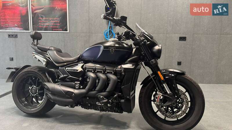 Мотоцикл Круизер Triumph Rocket 3 GT 2024 в Кременчуге фото 14 Мотоцикл Круизер Triumph Rocket 3 GT 2024 в Кременчуге