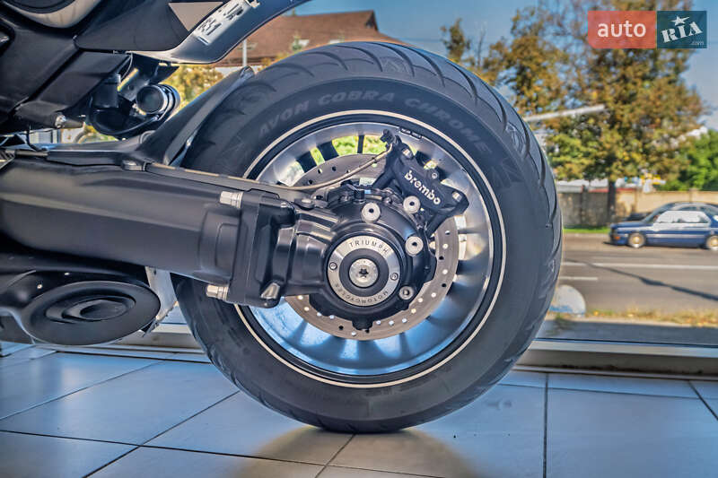 Мотоцикл Круизер Triumph Rocket 3 2020 в Киеве
