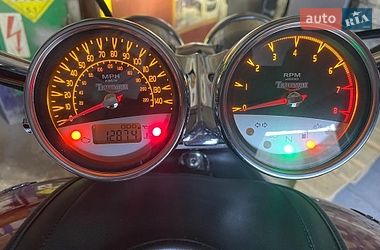 Боббер Triumph Rocket 3 2004 в Хмельницком