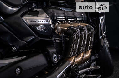 Мотоцикл Круизер Triumph Rocket III 2020 в 