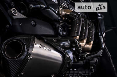 Мотоцикл Круизер Triumph Rocket III 2020 в 