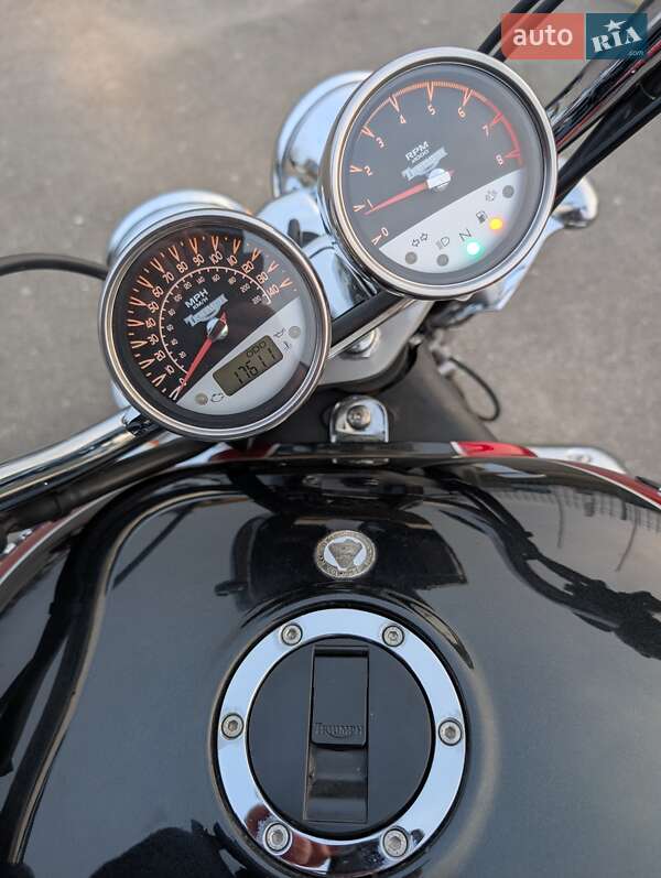 Мотоцикл Круизер Triumph Rocket III 2006 в Киеве