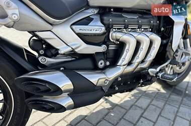Мотоцикл Круизер Triumph Rocket III 2020 в 
