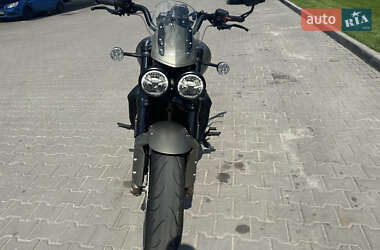 Мотоцикл Круизер Triumph Rocket III 2022 в 