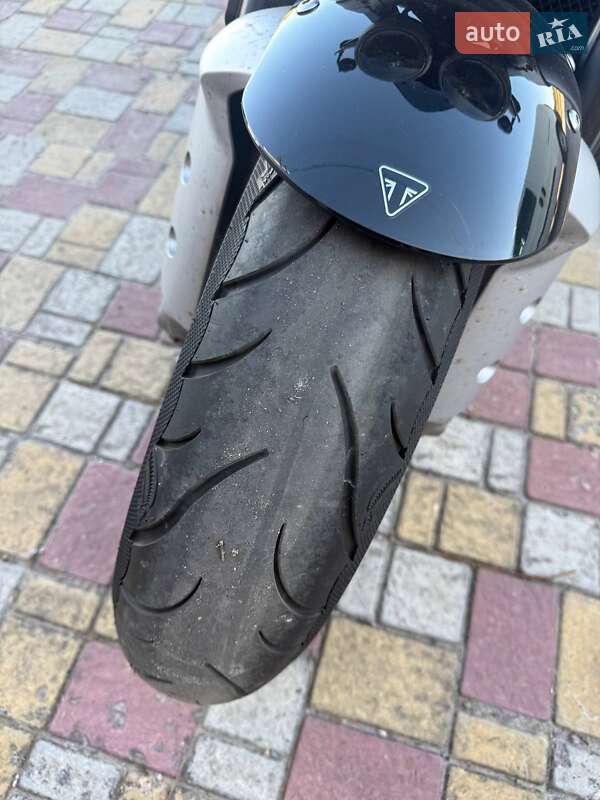 Мотоцикл Круизер Triumph Rocket III 2023 в Кременчуге фото 11 Мотоцикл Круизер Triumph Rocket III 2023 в Кременчуге