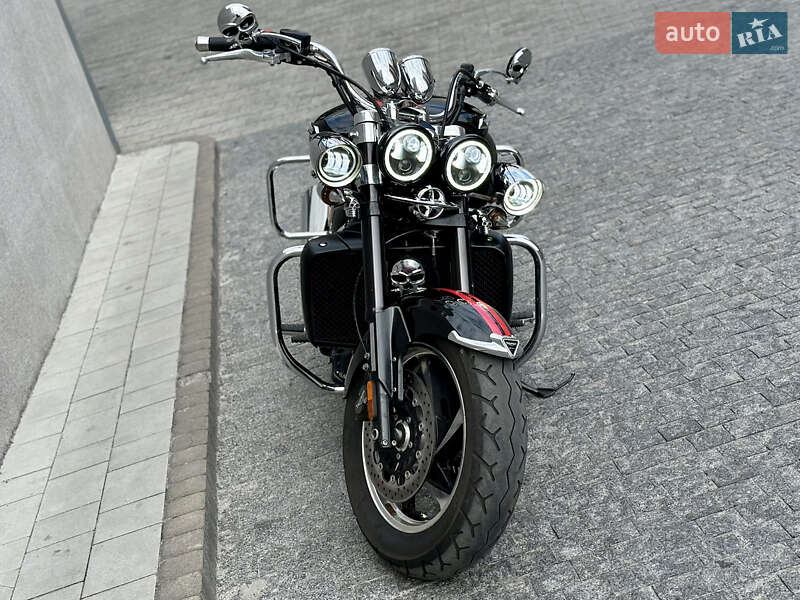 Мотоцикл Туризм Triumph Rocket 2016 в Киеве
