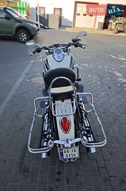 Мотоцикл Классік Triumph Rocket 2011 в 